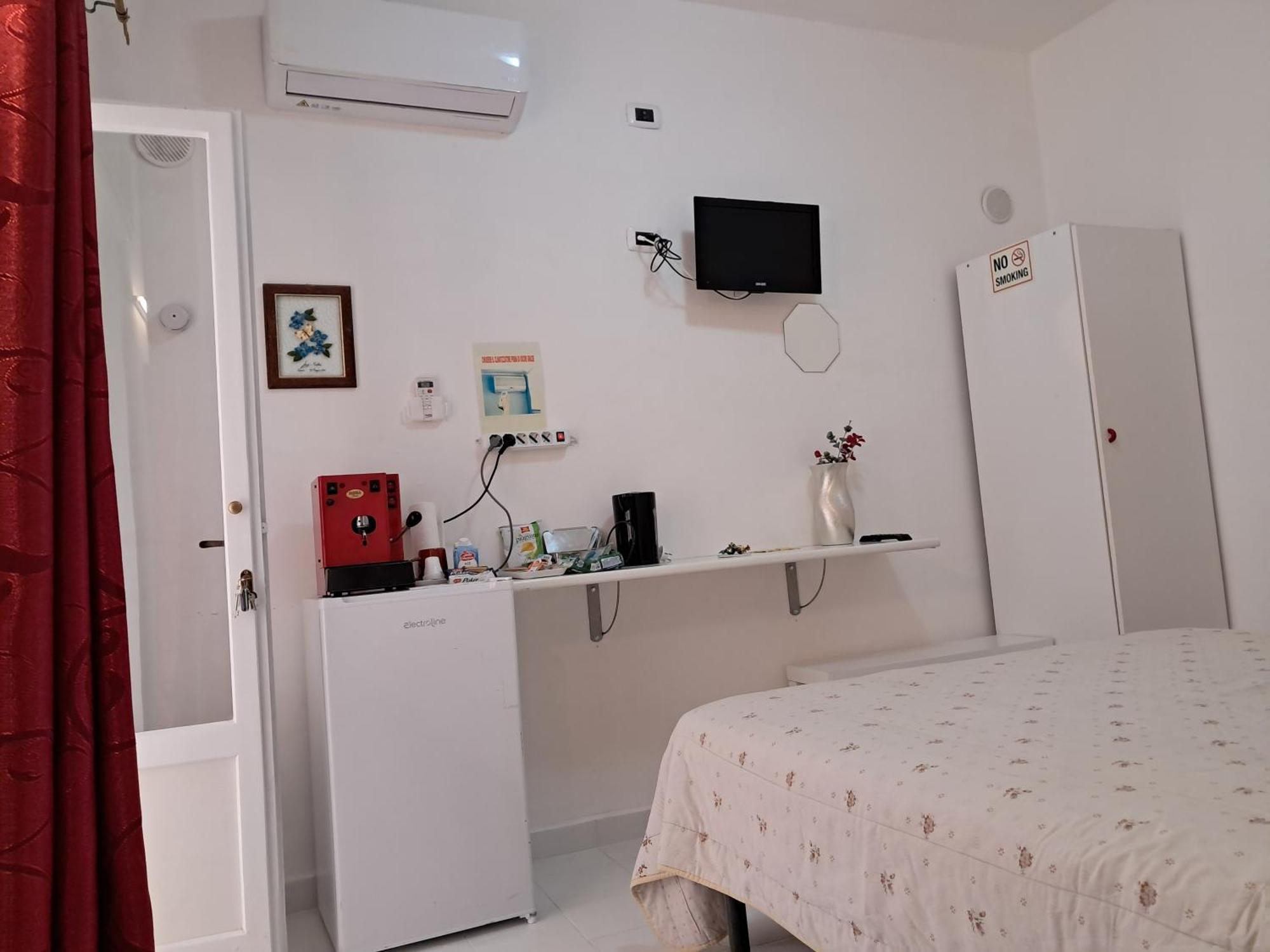 Levante Rooms Скалеа Екстериор снимка