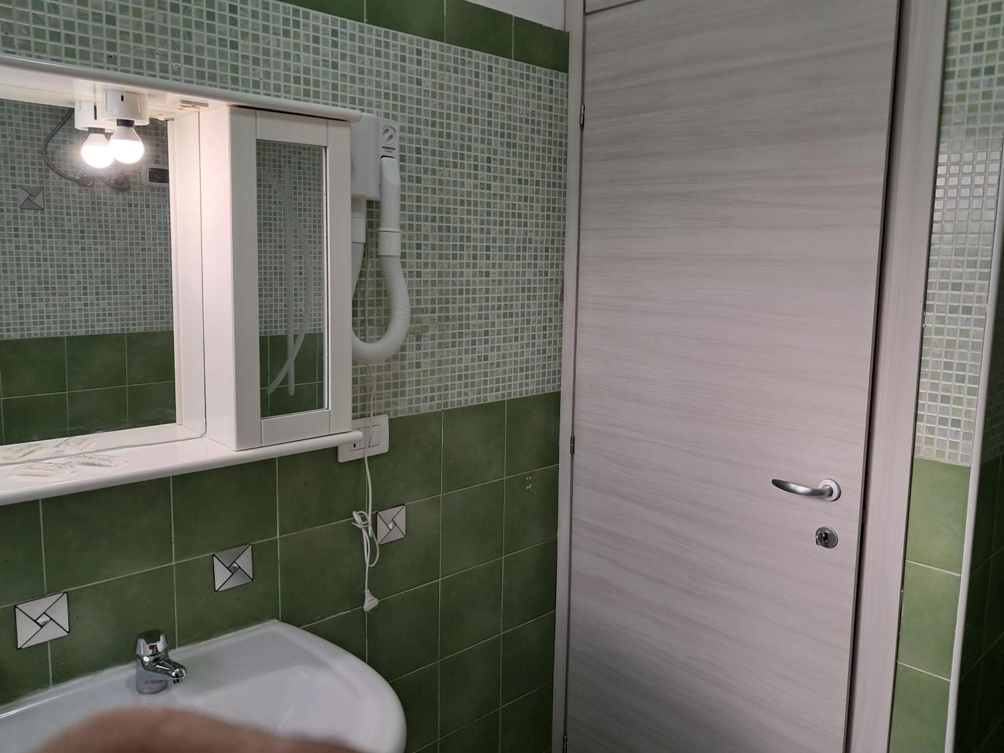 Levante Rooms Скалеа Екстериор снимка