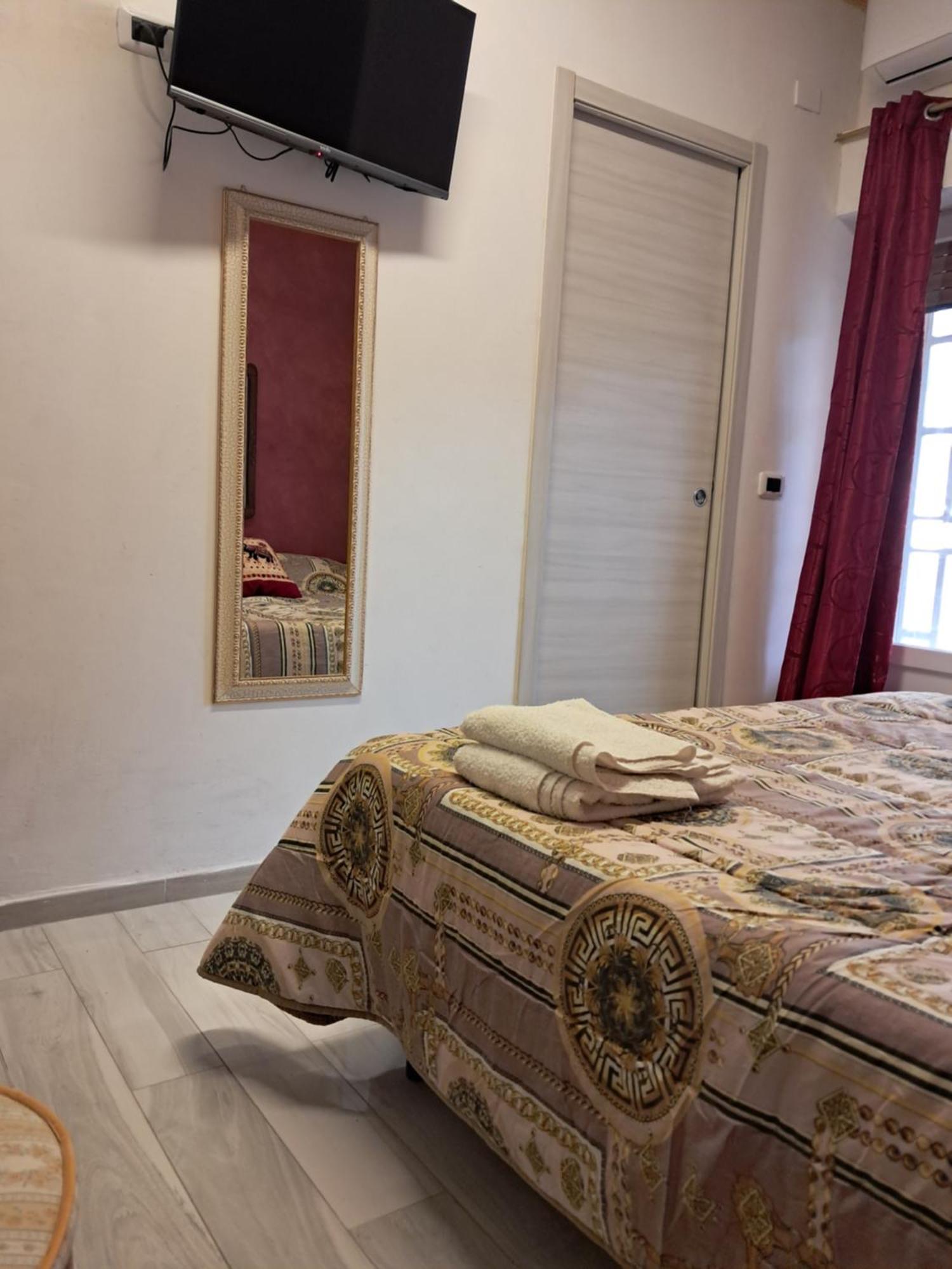 Levante Rooms Скалеа Екстериор снимка